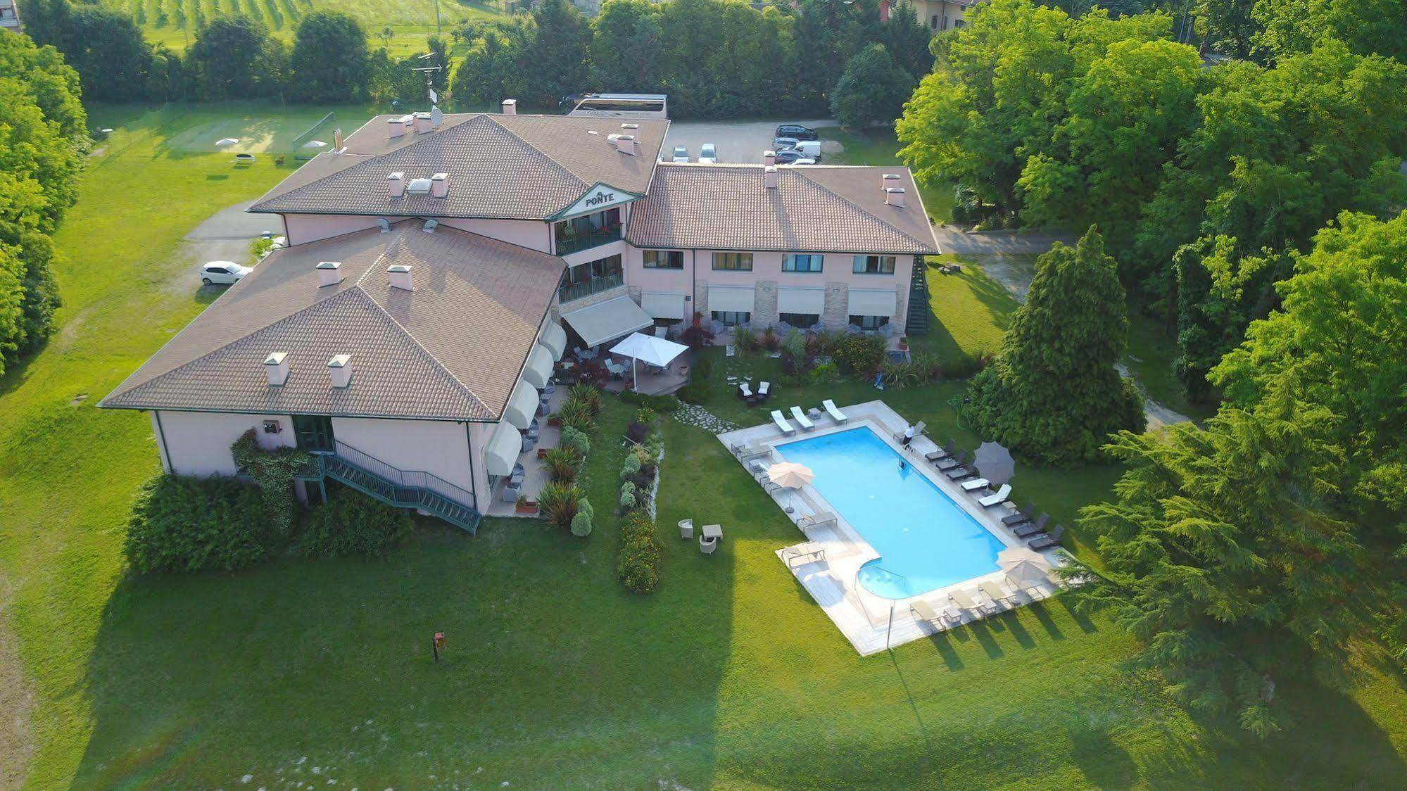 Hotel Al Ponte Gradisca dʼIsonzo Eksteriør bilde